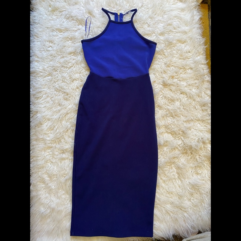 Blue tight midi dress.